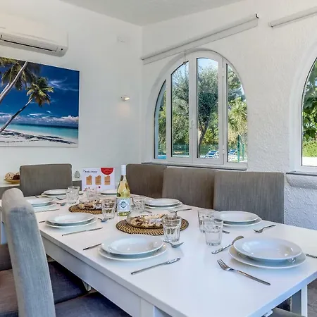 Flh Carvoeiro Family House With Pool * 卡武埃鲁