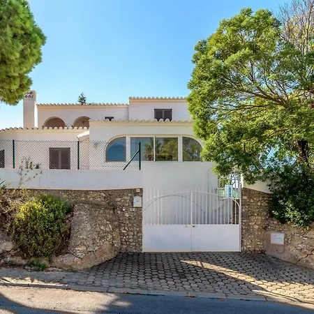 Flh Carvoeiro Family House With Pool Casa de Férias *